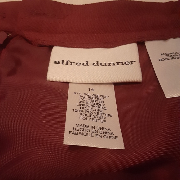 4 Piece Suit - Picture 5 of 9